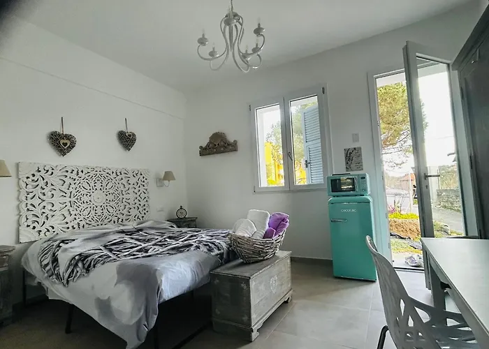 La Porta Dell' Eden Guest house