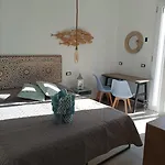ゲストハウス La Porta Dell' Eden