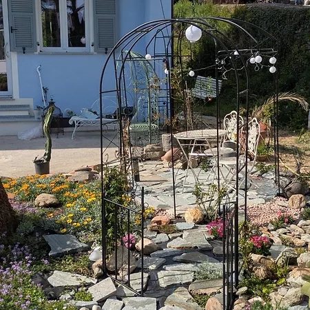 La Porta Dell' Eden Pensjonat 3*